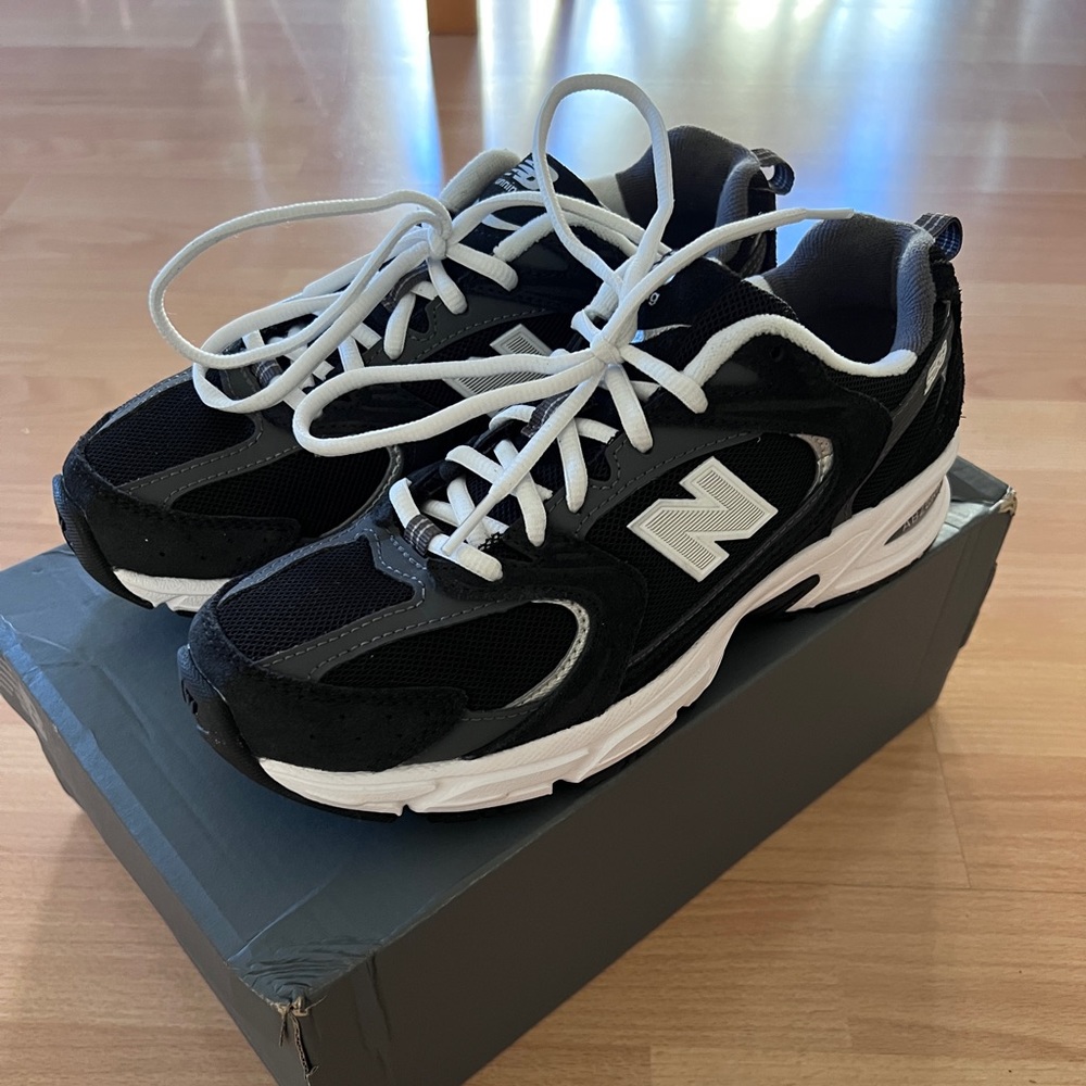 New Balance 530